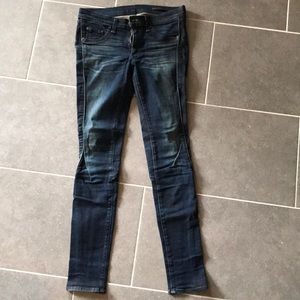 Rag and Bone 27 skinny jeans w/ blk leather piping